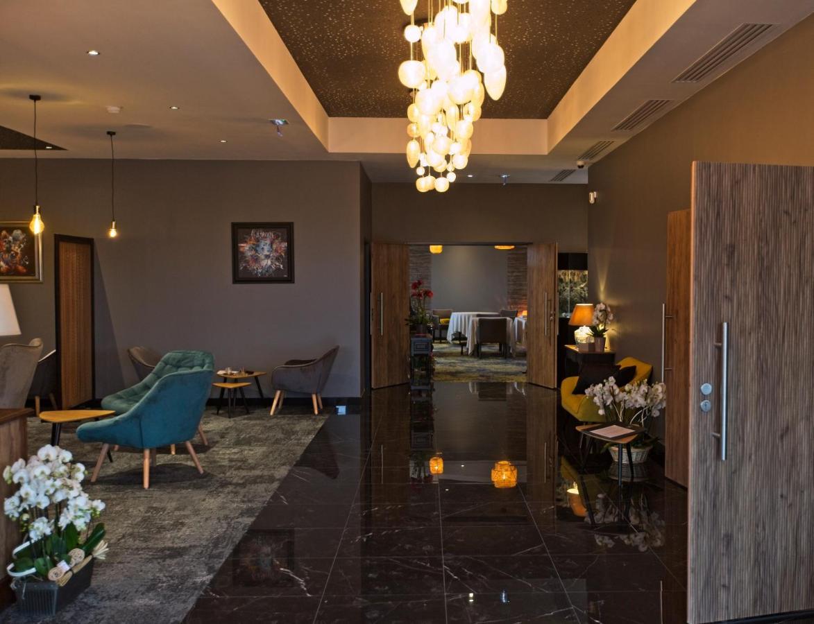Hotel & Restaurant La Maison Des Bles Boutervilliers Εξωτερικό φωτογραφία